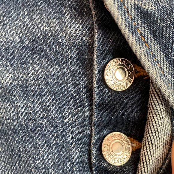 •RE/DONE Comfort Stretch High Rise Jean in Dusk Destroy - Picture 5 of 10